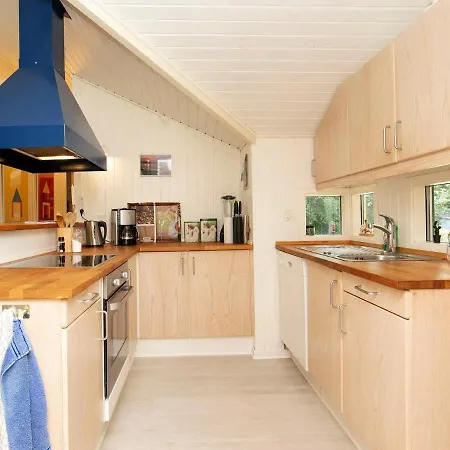 Holiday home Holiday V *
